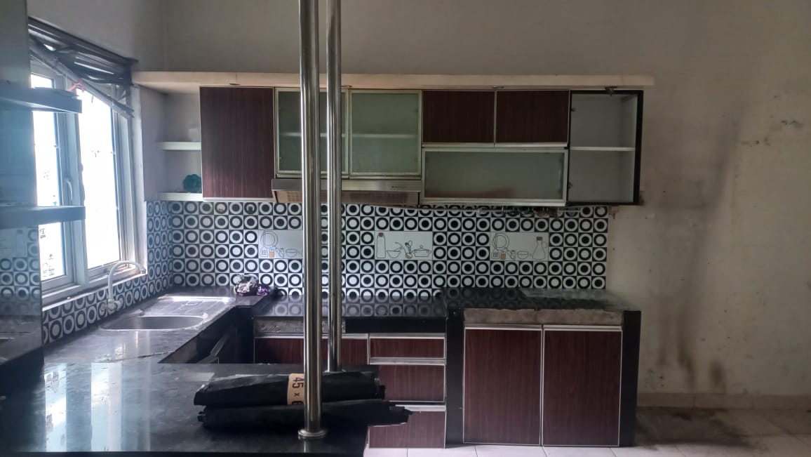 Rumah Dijual di Cluster Tropikana Jababeka 